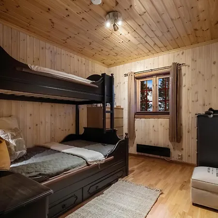 Spacious In Hafjell With Sauna, Ski-inn-ski-out
