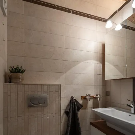 Spacious In Hafjell With Sauna, Ski-inn-ski-out *