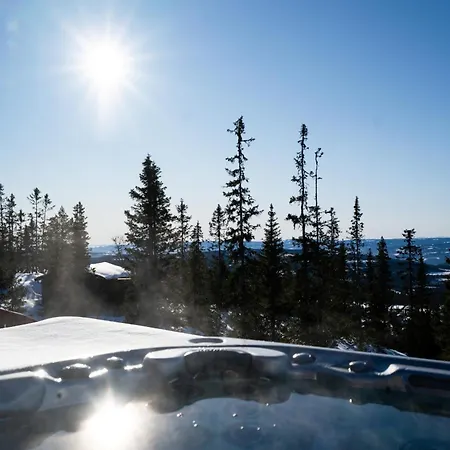Spacious In Hafjell With Sauna, Ski-inn-ski-out *
